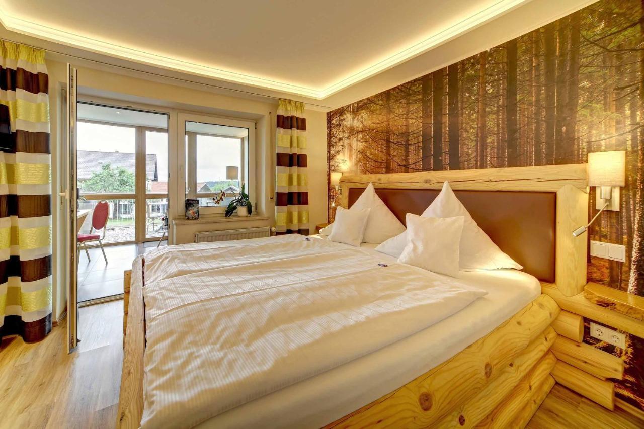 Hirschenstein Hotel 3*